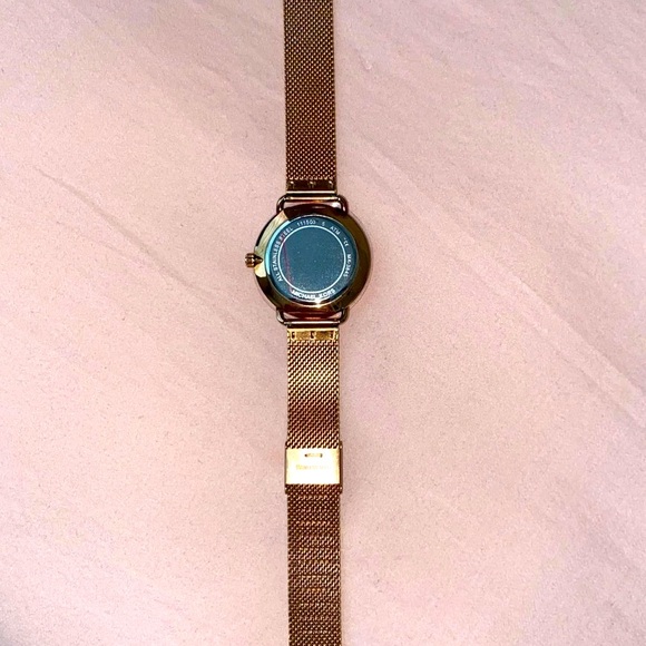 Women’s watch - Picture 2 of 2
